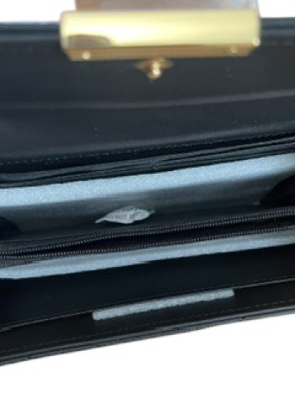 BADGLEY MISCHKA New York Black Faux Leather Wristlet Wallet NWT - Picture 10 of 13